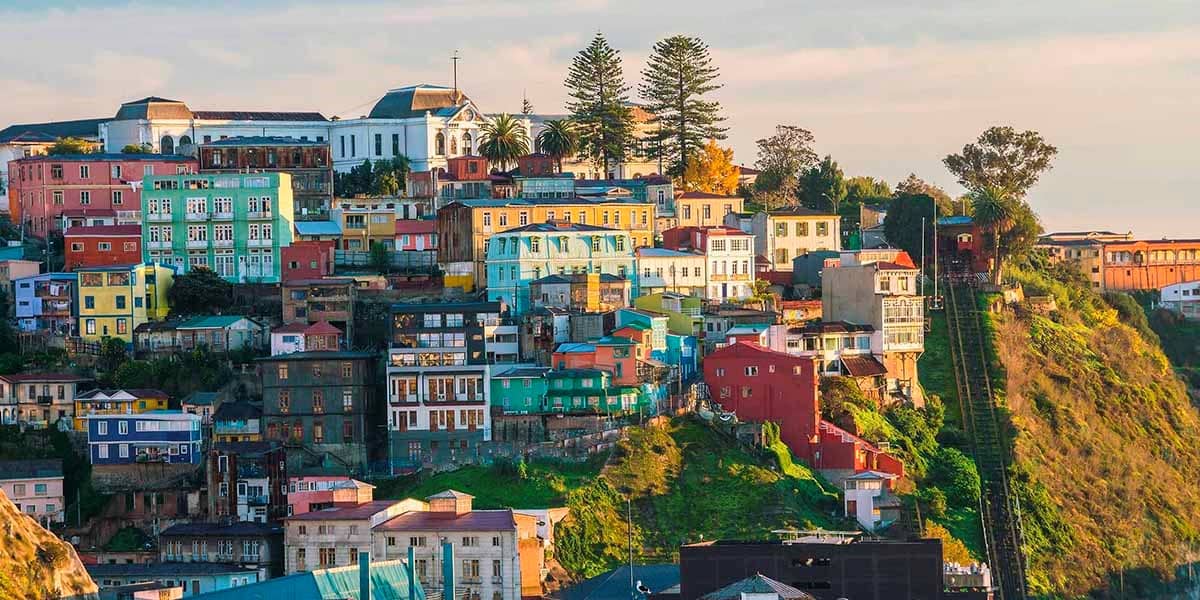 Valparaiso: A Colorful Coastal Gem