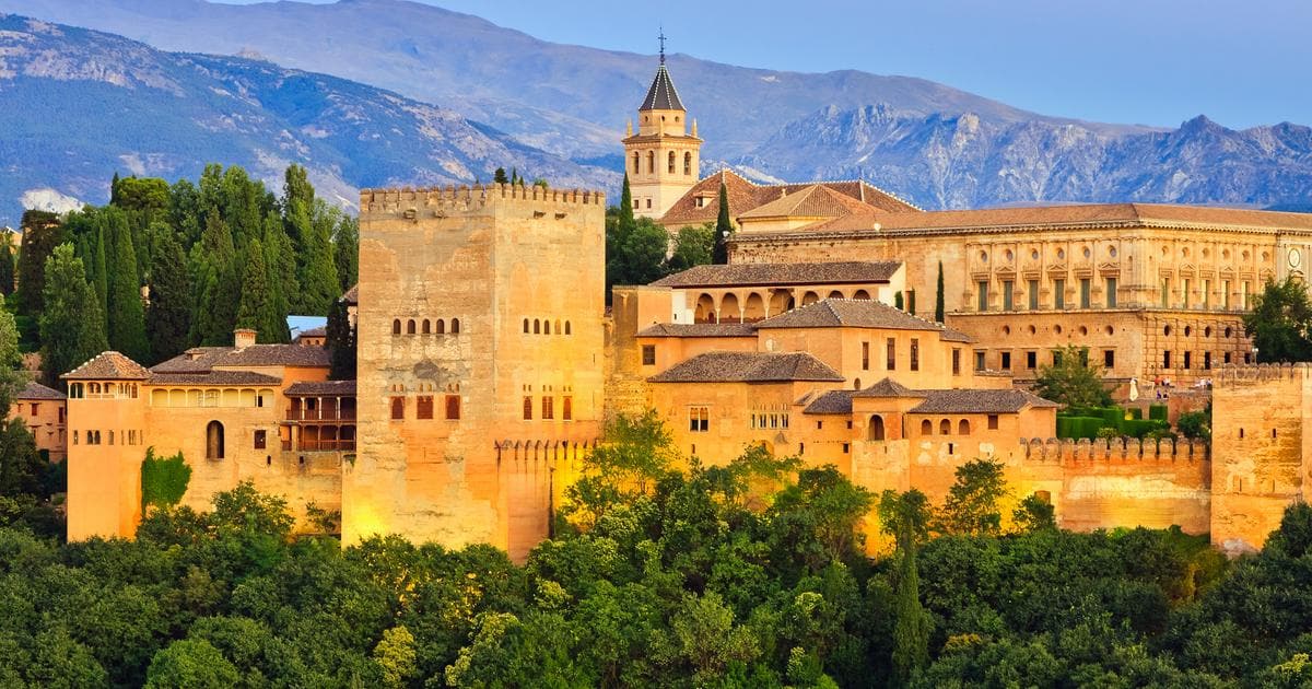 Travel to Granada