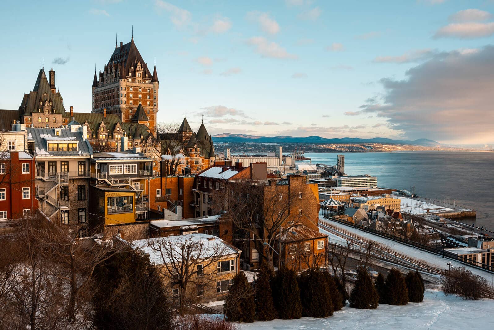 Old Quebec: Step into a Historic Wonderland