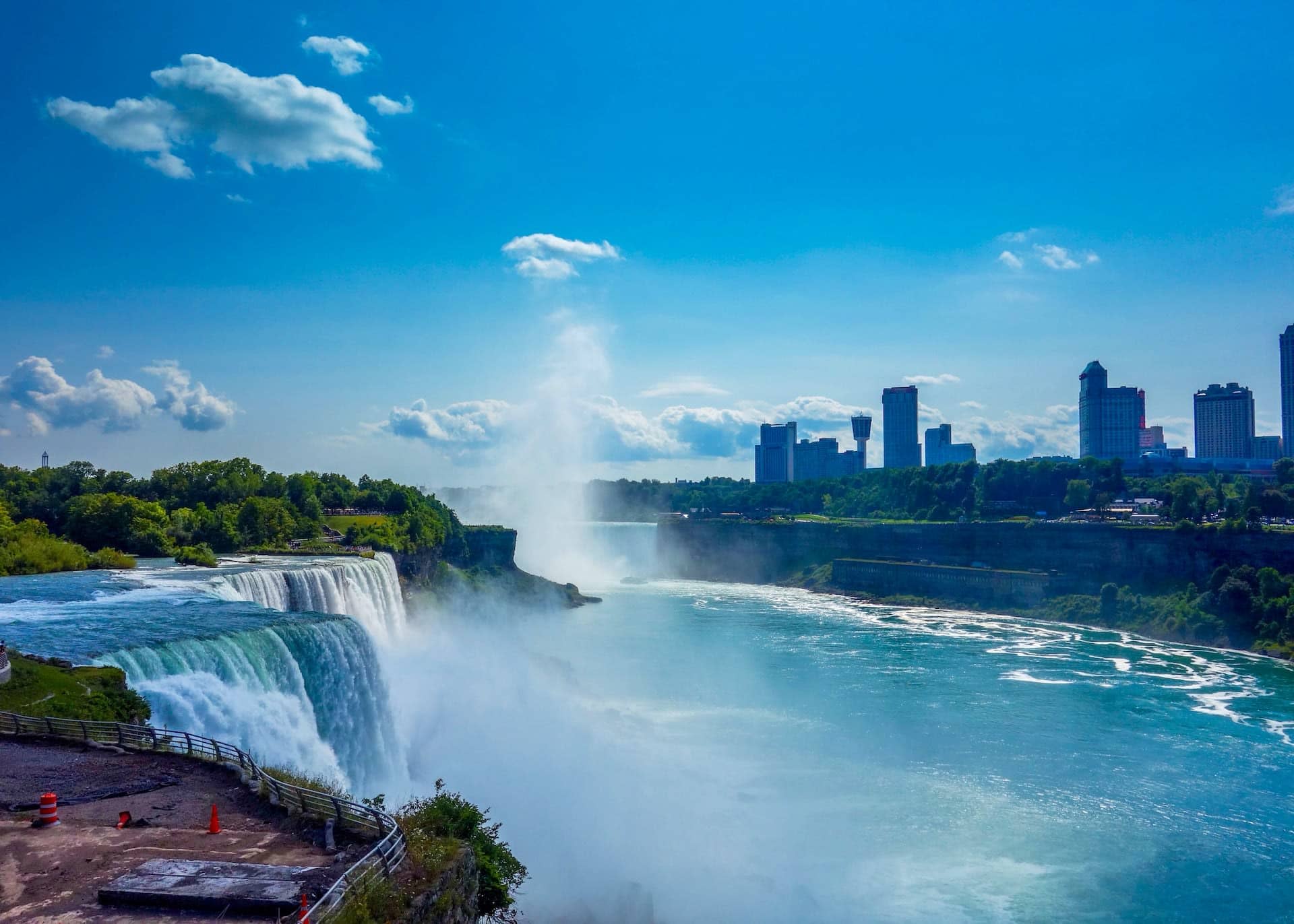 Niagara Falls: Witness the Power of Nature