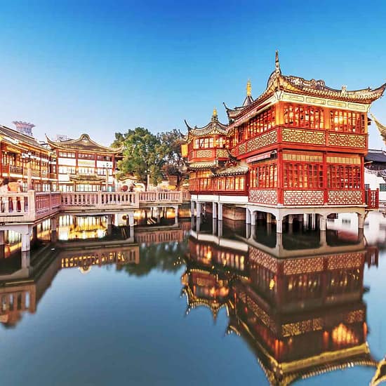 Shanghai - Yuyuan Garden and Old Town